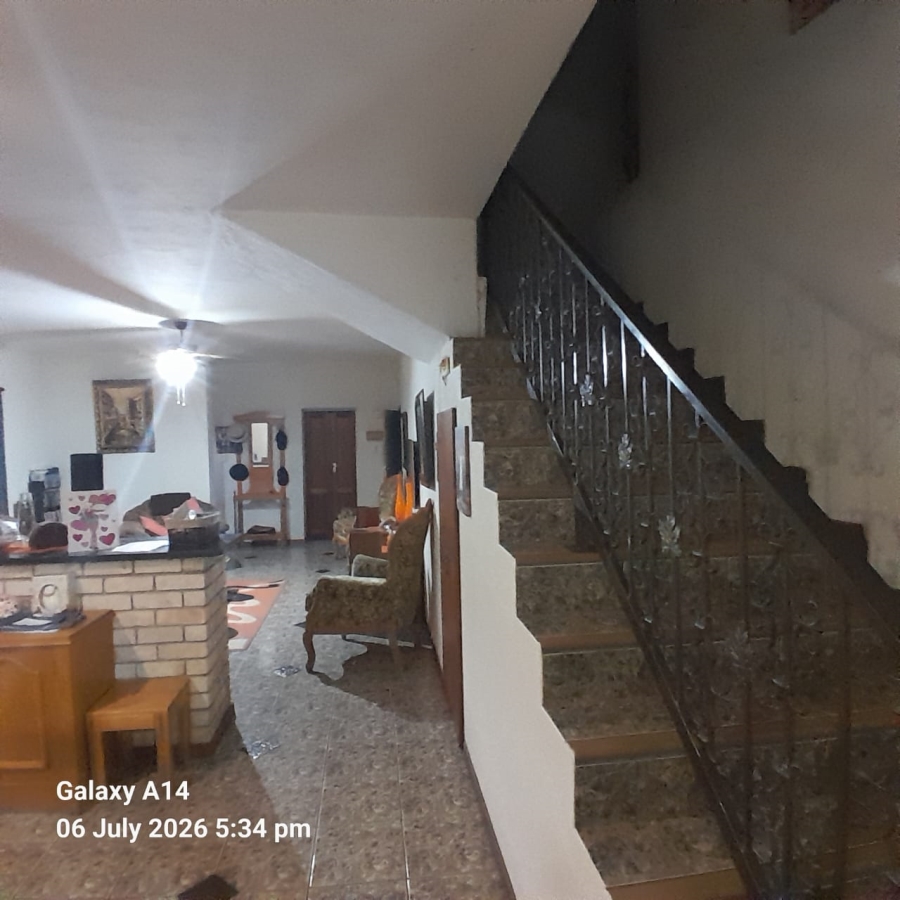 3 Bedroom Property for Sale in Safari Gardens North West
